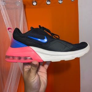 Women’s Nike Air Max